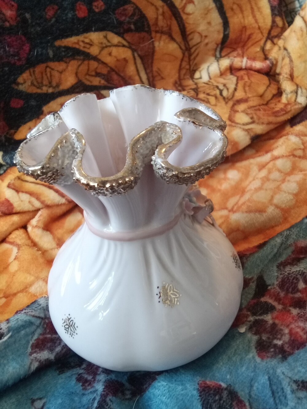 #1523 Lefton China Vase - Picture 4 of 6